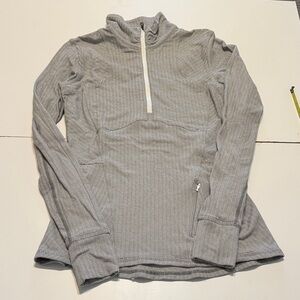 Lululemon Gray chevron Quarter-Zip Pullover size 8